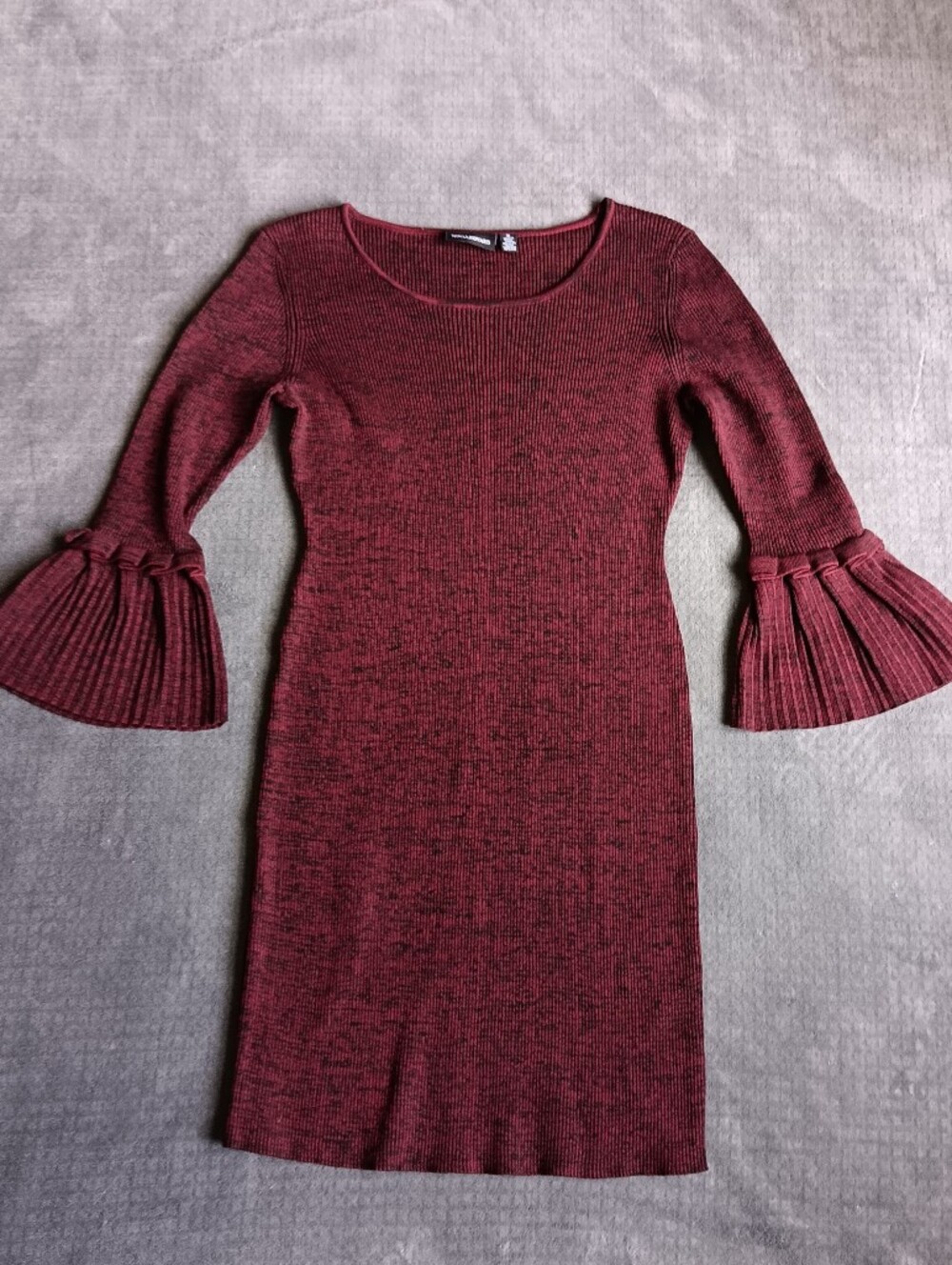 Nina Leonard Women’s Burgundy Knit Bell Sleeve Slip On Dress Size Medium
